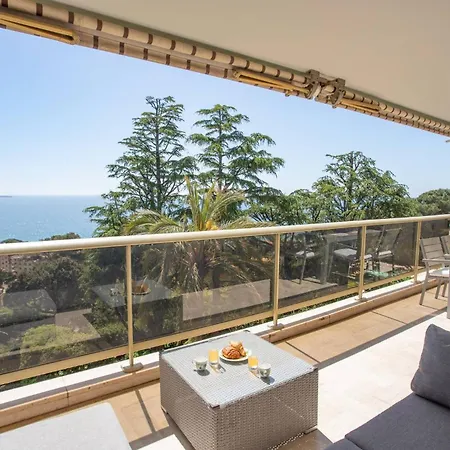 Beautiful In Sea View And Pool Appartamento