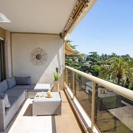 Beautiful In Sea View And Pool Appartamento