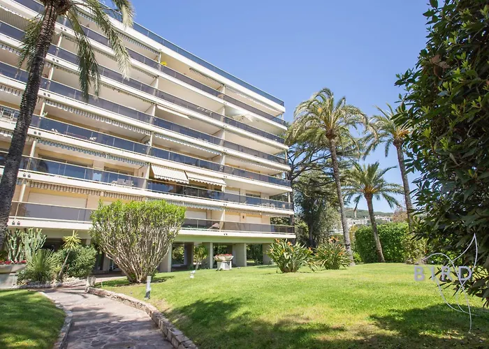 アパート Beautiful In Sea View And Pool カンヌ