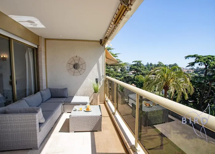 Beautiful In Sea View And Pool カンヌ