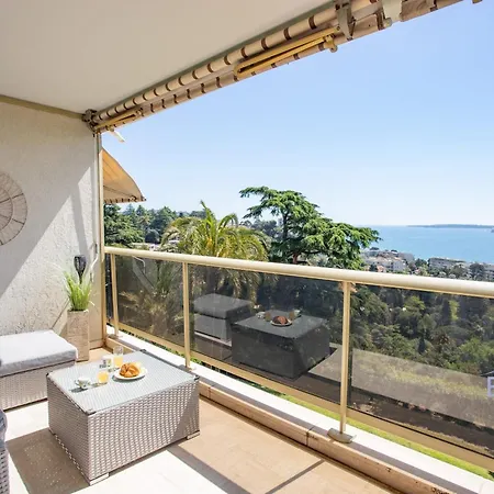 Beautiful In Sea View And Pool Cannes